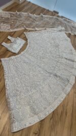 Obsessed with traditional lehenga set - Image 6