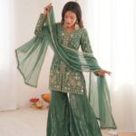 Launching New party wear look pure heavy fendy silk Top plazzo with duppata set