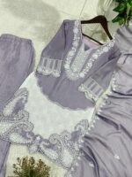 Daily wear suit - Image 4