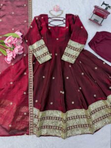 Designer Silk Gown - Image 7